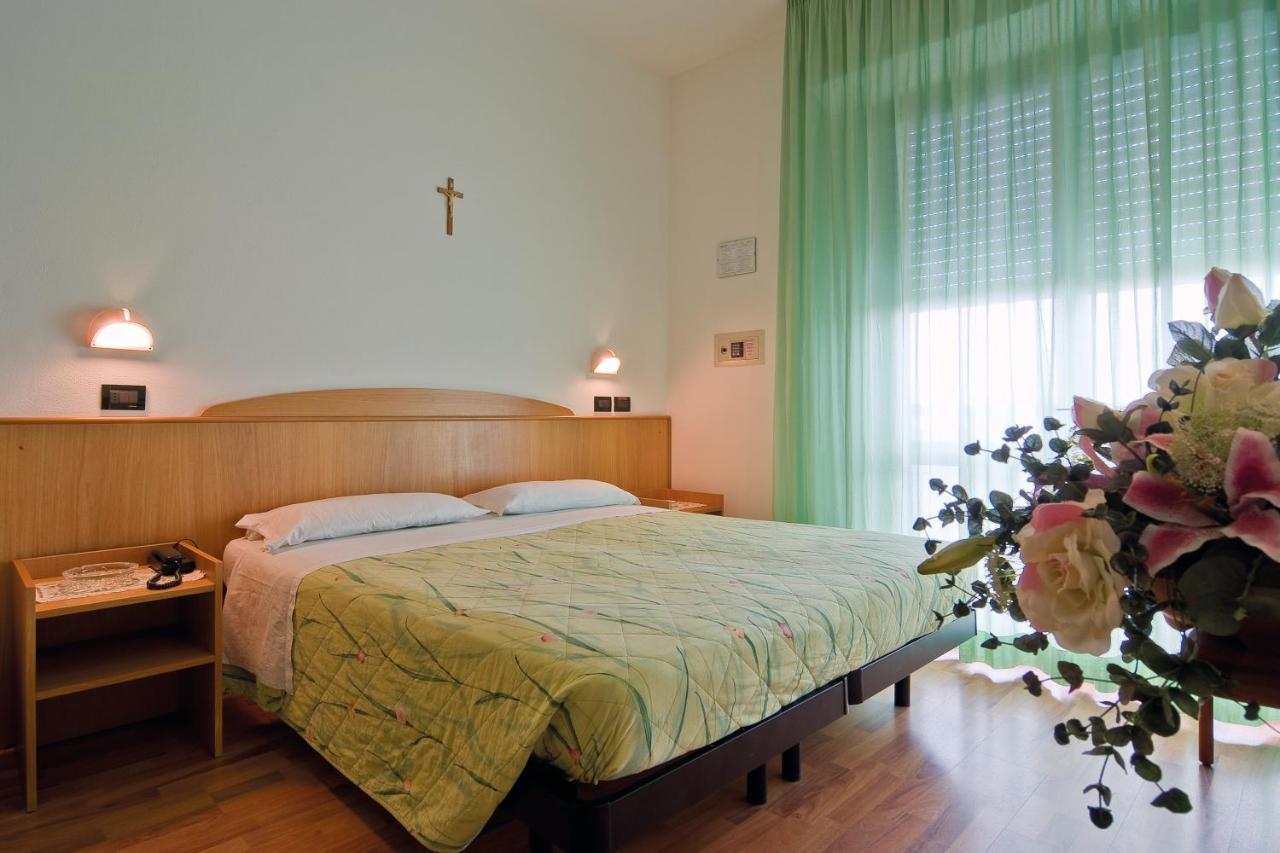Little Hotel Cesenatico Dış mekan fotoğraf