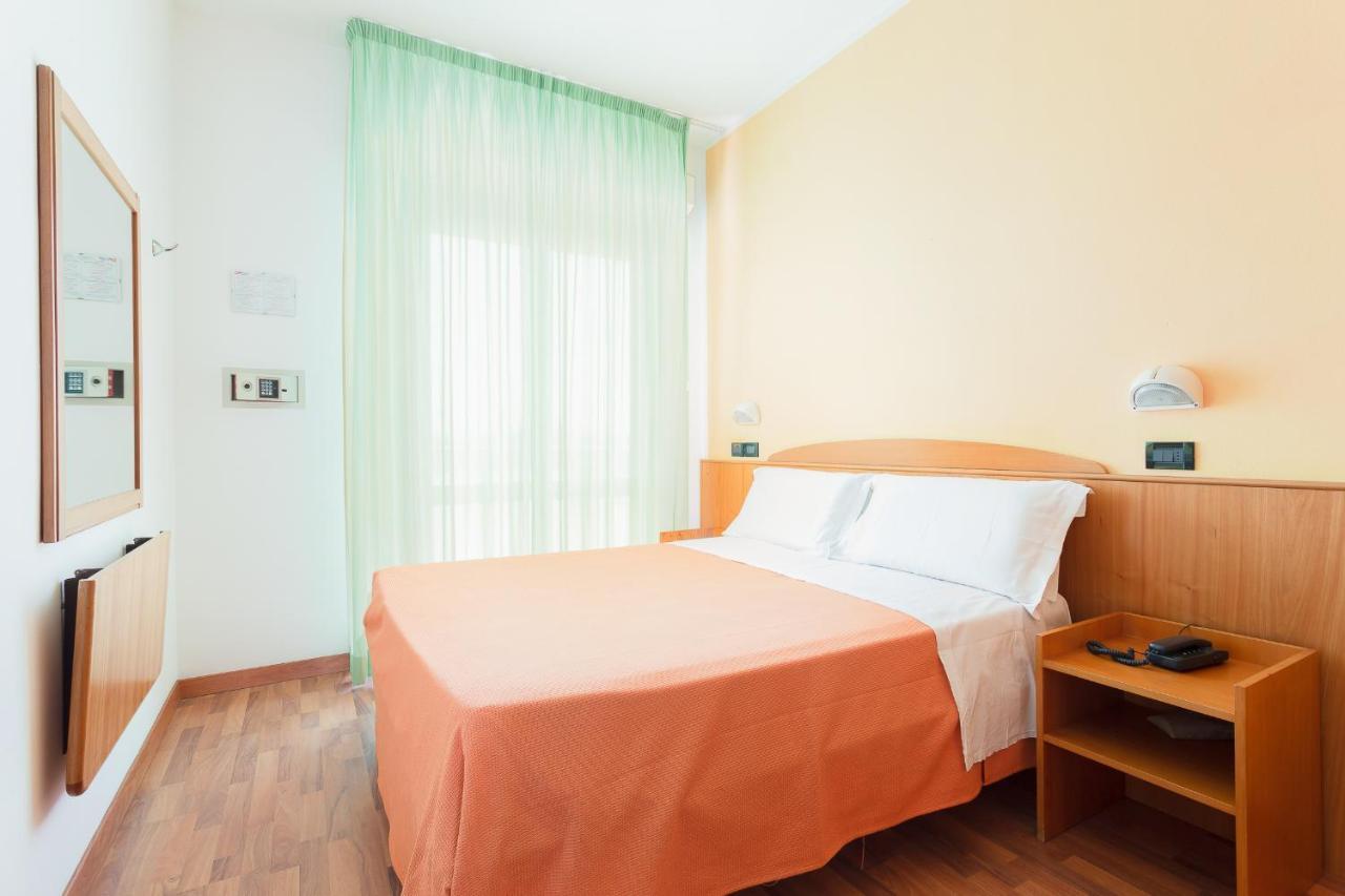 Little Hotel Cesenatico Dış mekan fotoğraf