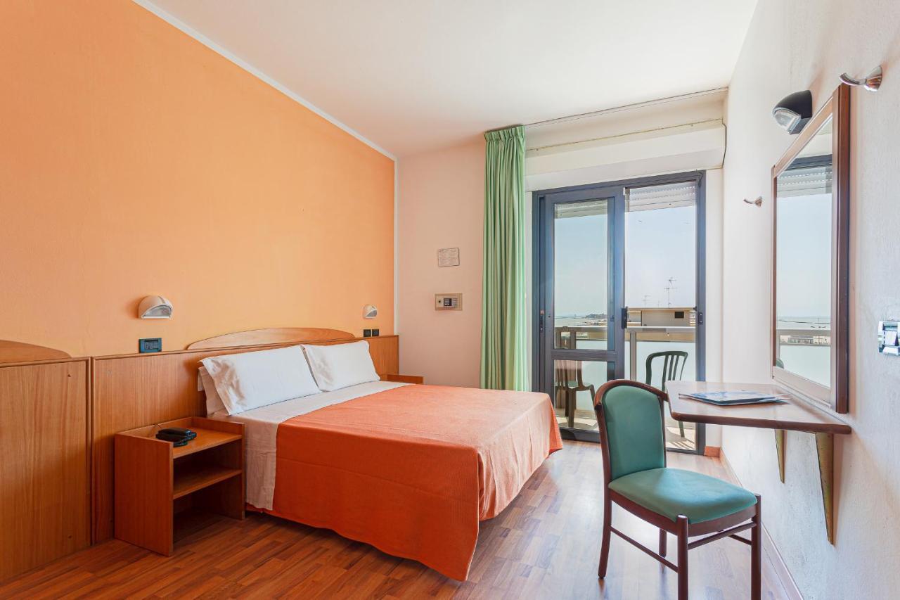 Little Hotel Cesenatico Dış mekan fotoğraf